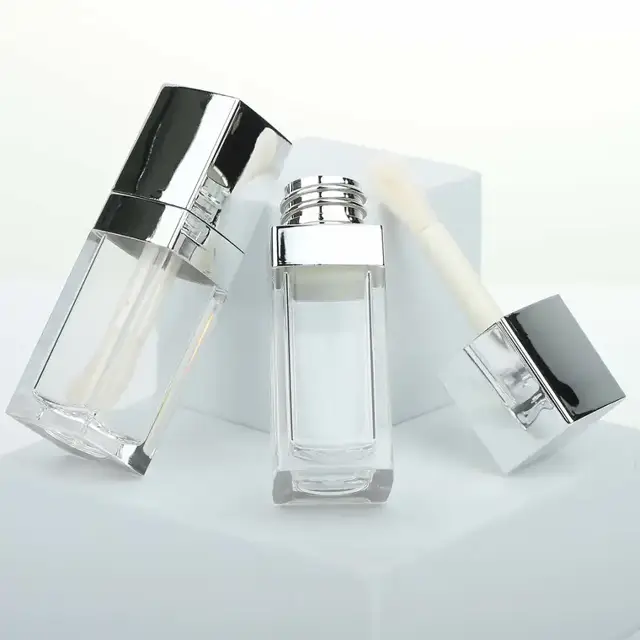Square lip gloss tubes view 3