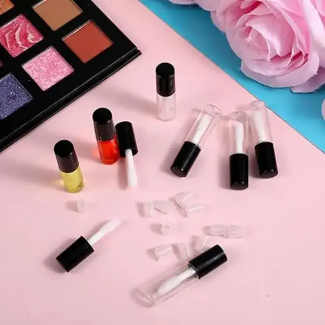 Lip Packaging Tubes view 2